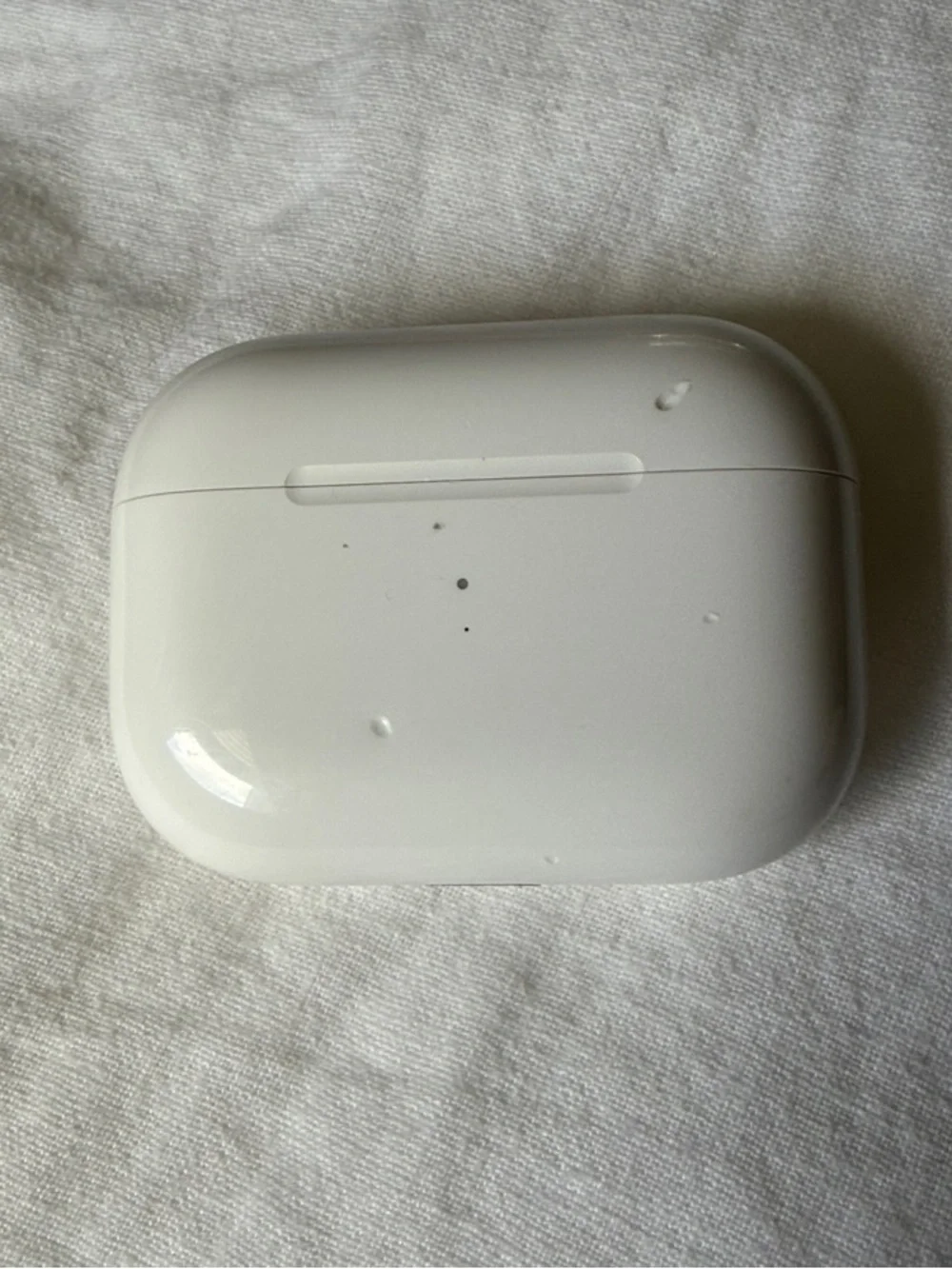 AirPods Pro Case + Right Ear Bud